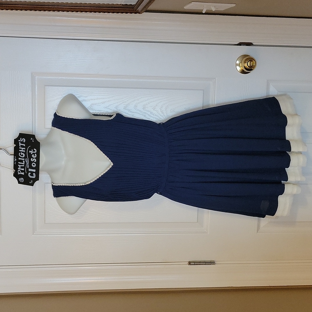 Double Zero Navy Dress Small with Ivory Trim Fit & Flare
